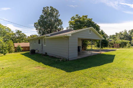 Home in Town for Sale in Mammoth Springs Arkansas - image 6