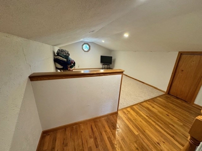 Home & 3 Acres In Hamilton Mo For Sale - image 5