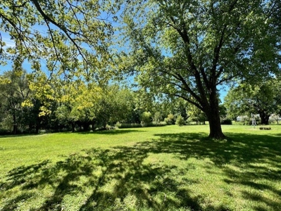 Home & 3 Acres In Hamilton Mo For Sale - image 27