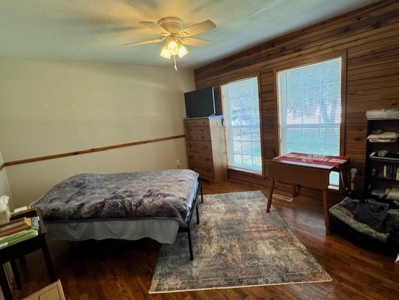 Home & 3 Acres In Hamilton Mo For Sale - image 13