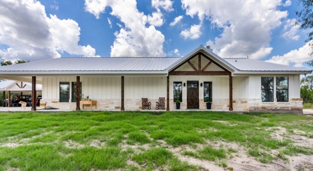 Custom Home on approx. 53 Acres with Nueces River Frontage - image 1