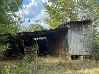 Country Home For Sale In Tn, 68 Ac+/-, Sheds, Pond, & Creek - image 30