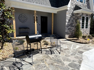 Lakefront Home & Cottage For Sale in Cherokee Village AR - image 2