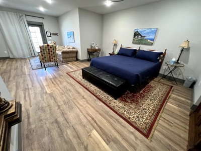 Lakefront Home & Cottage For Sale in Cherokee Village AR - image 12