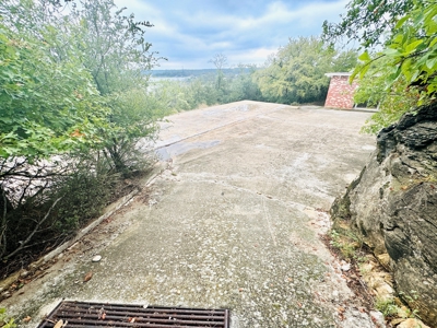 Lake Front To Hilltop Home With Acreage  On Lake Brownwood - image 28