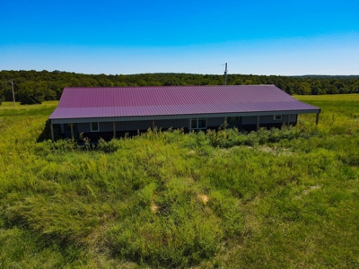 Cattle Farm For Sale in Benton County, MO - image 8