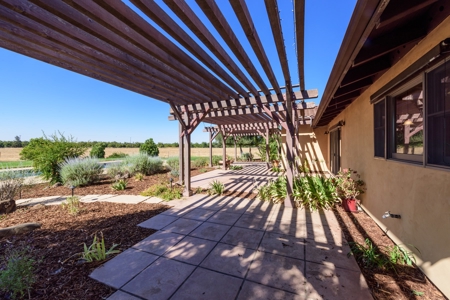 N California Equestrian Property with Country Home for Sale - image 33