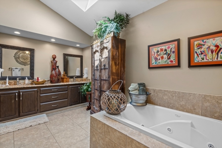 Lake Front Condo in Hot Springs, AR - image 9