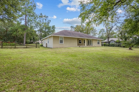 Beautiful Home On 1 Acre In Alachua, Fl! - image 4