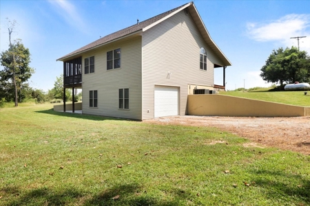 Rustic Retreat In Rural Southern Missouri Ozarks - image 29