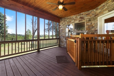 Rustic Retreat In Rural Southern Missouri Ozarks - image 17