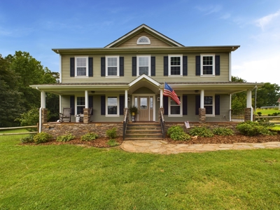 Gorgeous Home in Hickory w/ 3.87+/- Acres - image 39