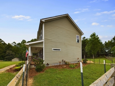 Gorgeous Home in Hickory w/ 3.87+/- Acres - image 37