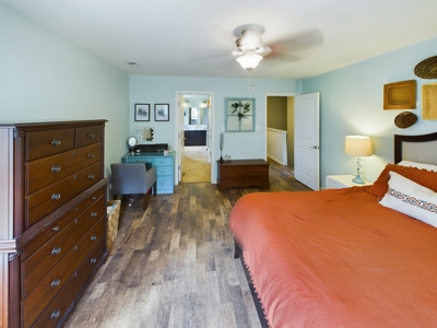 Gorgeous Home in Hickory w/ 3.87+/- Acres - image 17