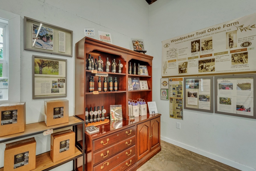 Bottling/Tasting Building