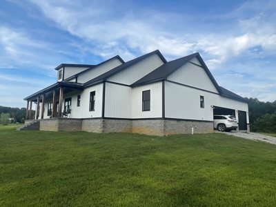 4 bedroom 3 bath country home for sale near Brownsville Ky. - image 5