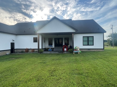 4 bedroom 3 bath country home for sale near Brownsville Ky. - image 7