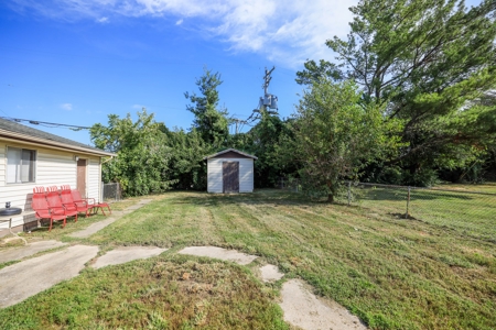Bloomington, IN Estate Auction – Highland Village Investment - image 22