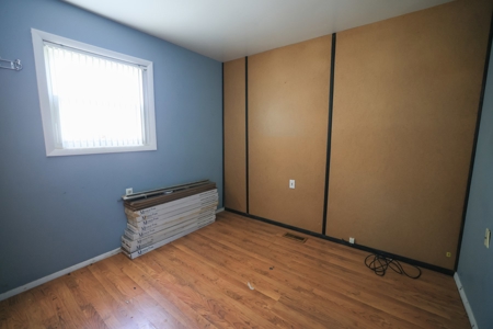 Bloomington, IN Estate Auction – Highland Village Investment - image 12