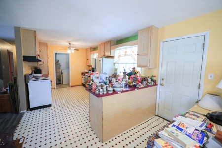 Bloomington, IN Estate Auction – Highland Village Investment - image 3