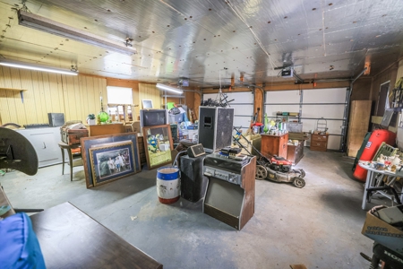 Bloomington, IN Estate Auction – Highland Village Investment - image 18