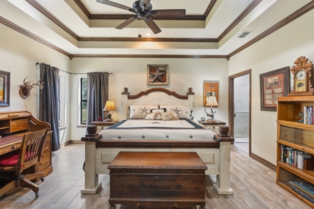 Beautiful 2015 Custom-Built Ranch on 10.72 Acres in Live Oak - image 36