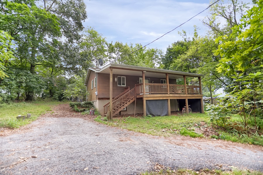 355 Dean Ridge Rd 355 Dividing Ridge Rd, Halifax, PA 17032