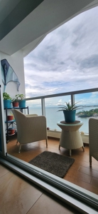 Gorgeous 1 bedroom apartment overlooking the ocean - image 8