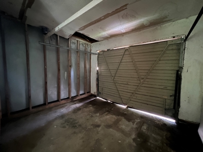 Brick Home for Sale Esto Florida - Handyman Special - image 13