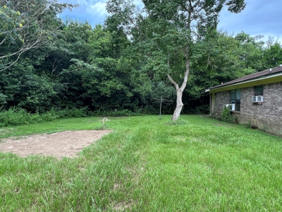 Brick Home for Sale Esto Florida - Handyman Special - image 15