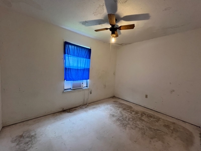 Brick Home for Sale Esto Florida - Handyman Special - image 8