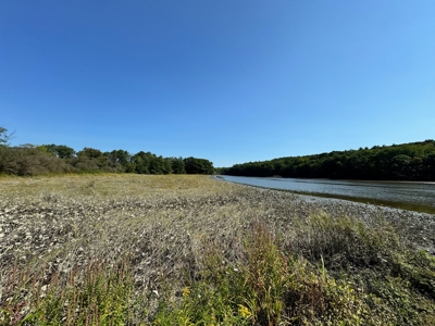 Eastern River Tidal Waterfront Home - image 30