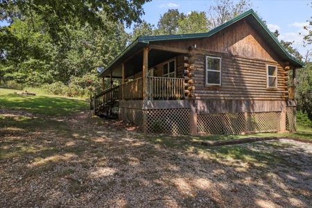 Turnkey Income Producing Property - 3 Cabins in Alton, MO - image 31