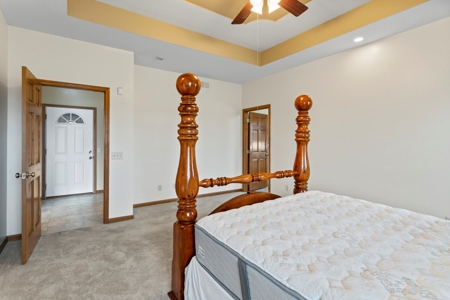 Cameron Country Home & Acreage - Easy Access To I-35 - image 30