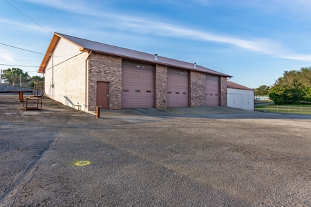 Absolute Auction - Online Only - Commercial Property - image 31