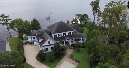 Incredible Home For Sale In Albemarle Plantation - image 1
