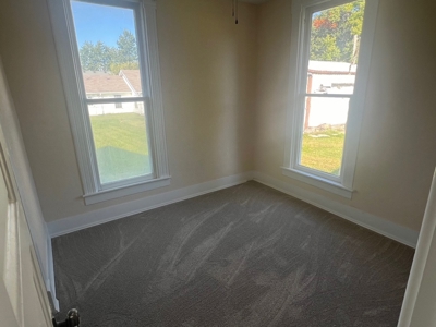 Charming 3-Bedroom Victorian Cottage - image 17