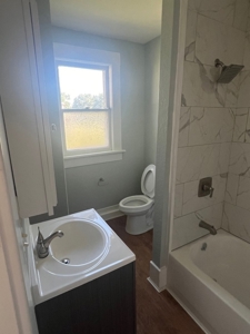 Charming 3-Bedroom Victorian Cottage - image 15