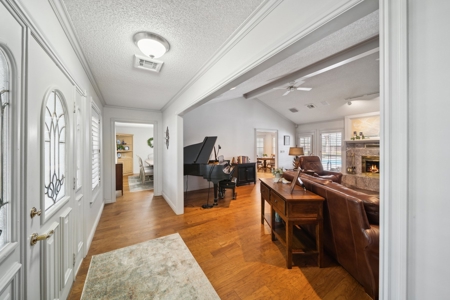 Pryor, OK Home in Town For Sale - image 6