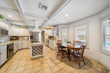 Pryor, OK Home in Town For Sale - image 13