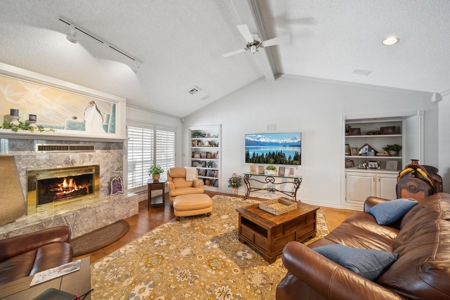 Pryor, OK Home in Town For Sale - image 12