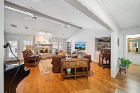 Pryor, OK Home in Town For Sale - image 7