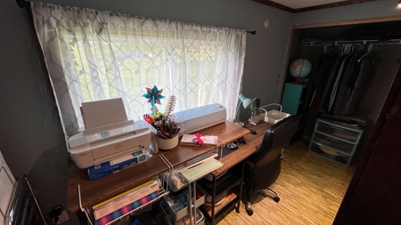 Ranch Home on Small Acreage - image 29