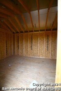 House for Sale in Floresville - image 14