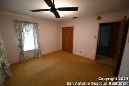Investment Property For Sale in Floresville, Texas - image 7