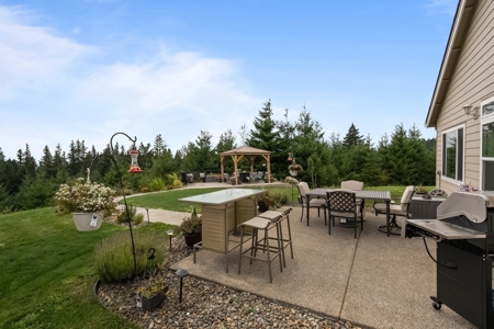 10-Acre Mountain Retreat, For Sale in Kalama WA - image 5