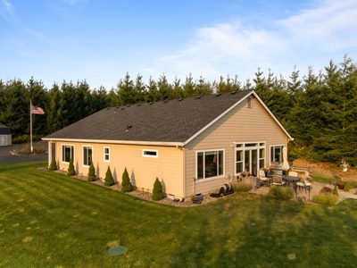 10-Acre Mountain Retreat, For Sale in Kalama WA - image 13