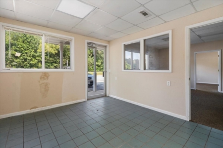 Commercial Office Building - 1006 Nettleton Avenue, Thayer - image 21