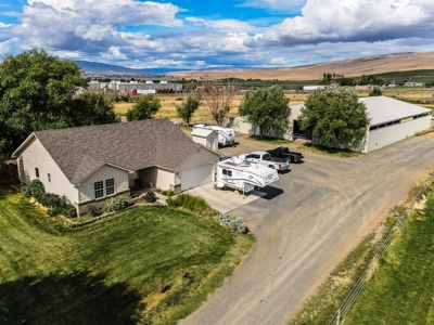 Horse Property for Sale in Yakima, WA | 9+ Acres - image 1