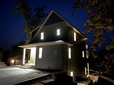 Custom-Built Lakefront Home for Sale by Owners-Move-In Ready - image 46
